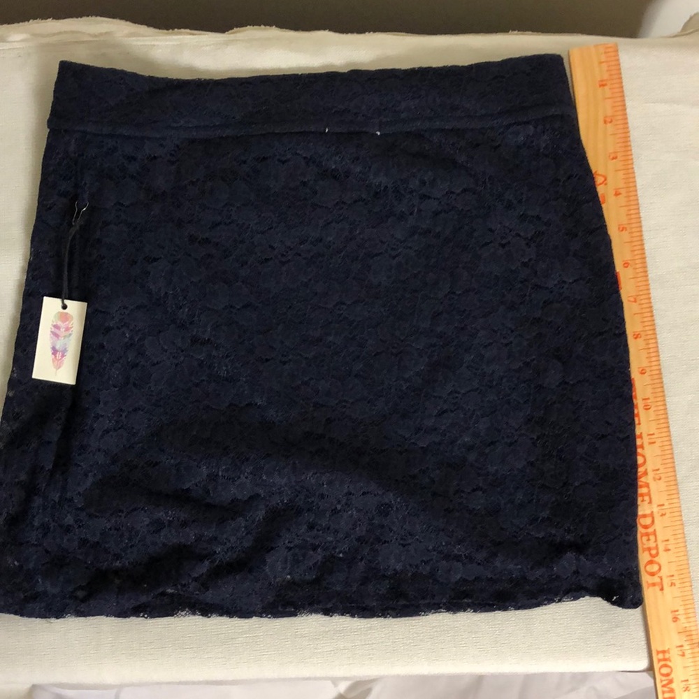 Forever 21 Navy Blue Skirt size 12 - Picture 7 of 8